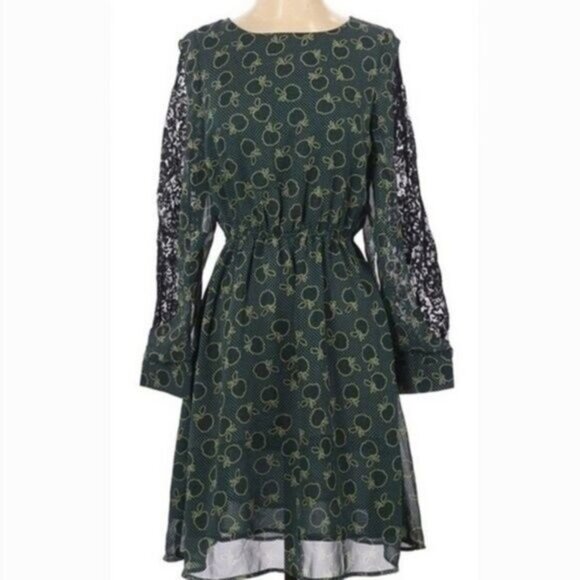 CAMILLA TREE Green Apple 🍏 Novelty Print Dress Lace Detail Sz S - Picture 1 of 11